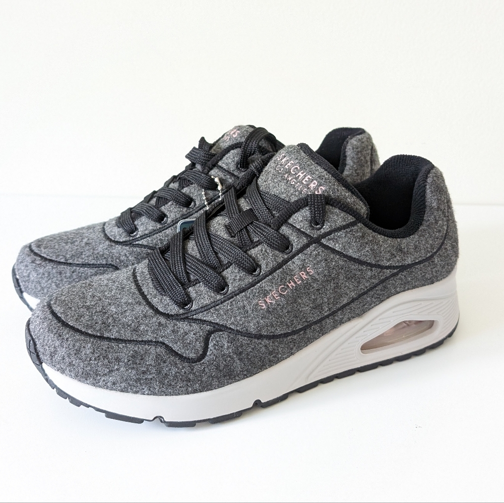 Skechers Women's Uno Woolina Sz. 9.5
